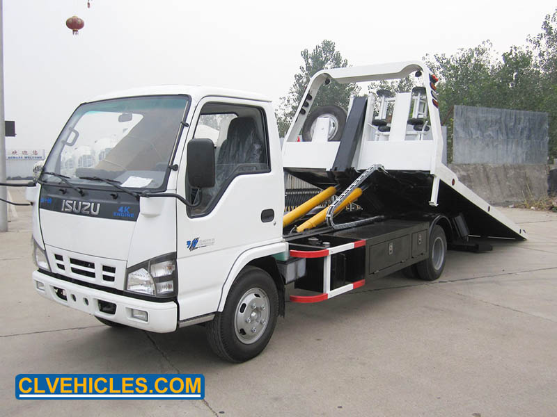 ISUZU flatbed wrecker truck