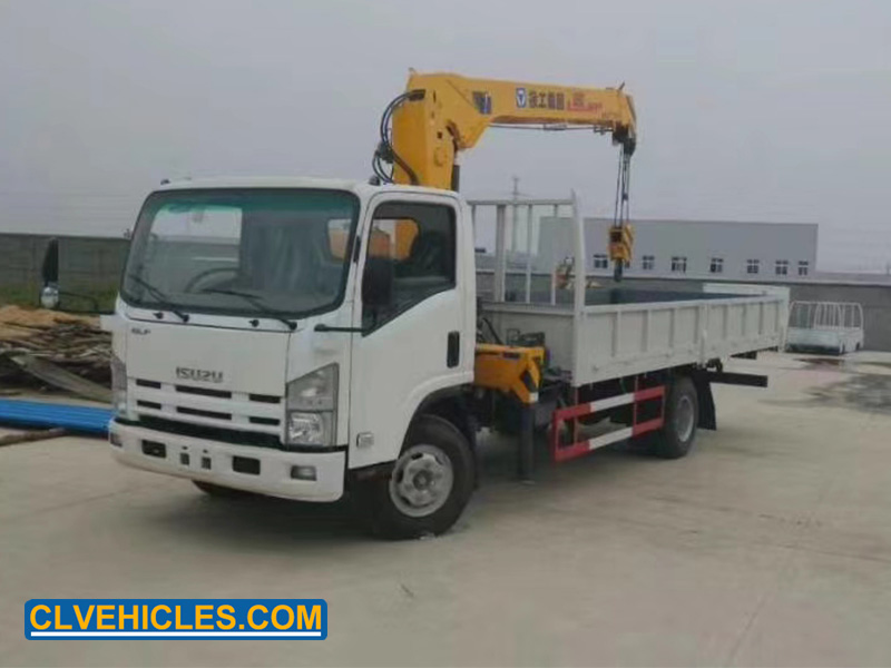 ISUZU truck mounted crane