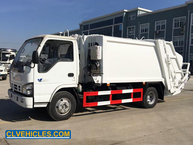 ISUZU compactor garbage truck