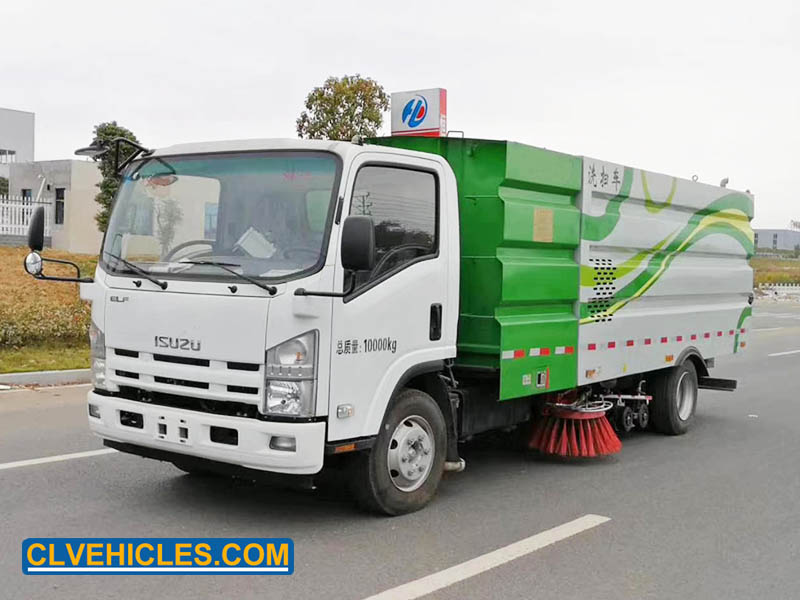 Road sweeper truck