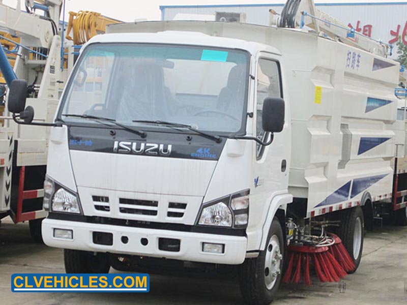 Road sweeper truck