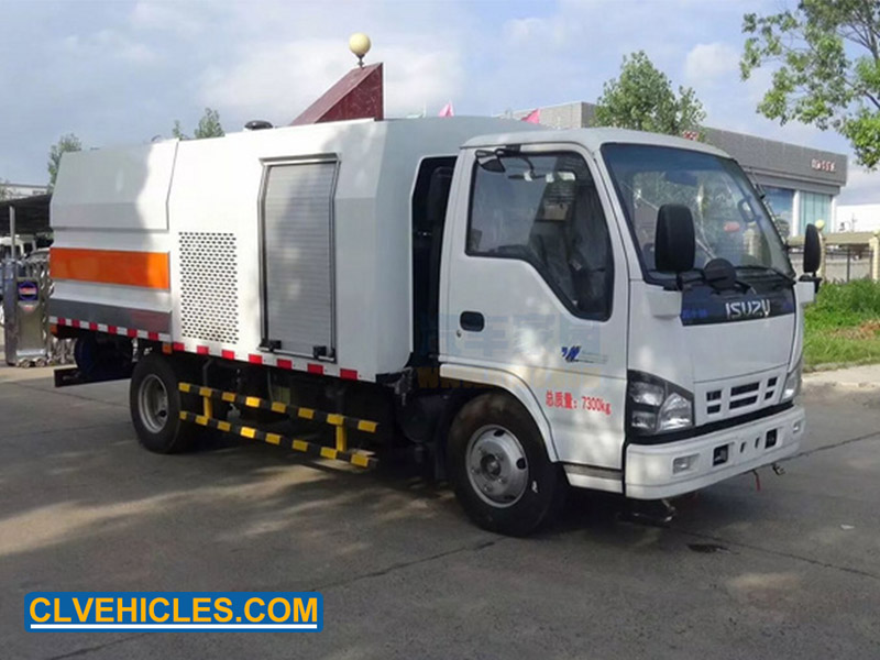 Guardrail Cleaning truck