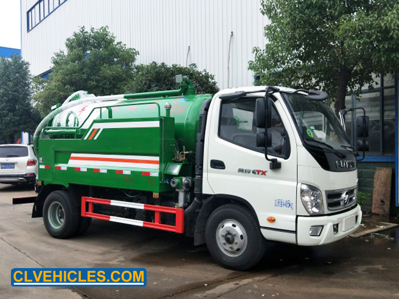 FOTON vacuum truck