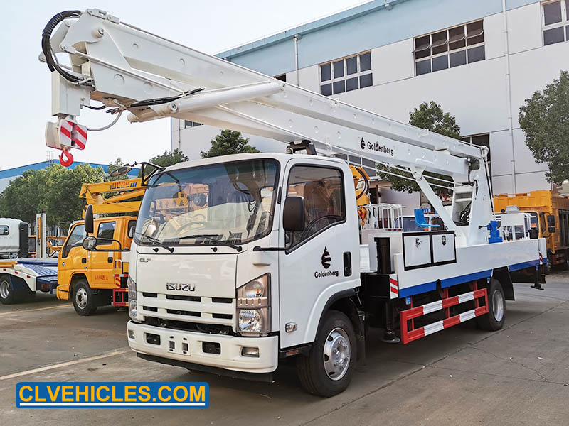 Isuzu Aerial Boom Truck