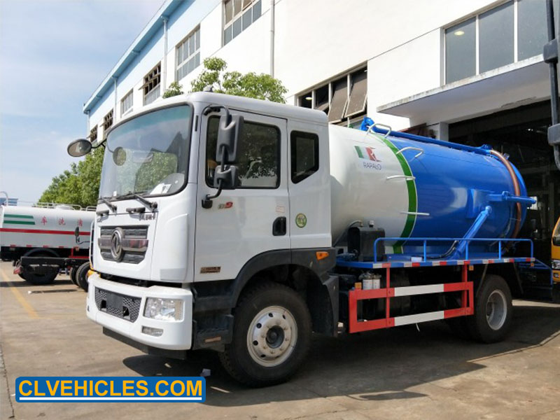 water tank truck