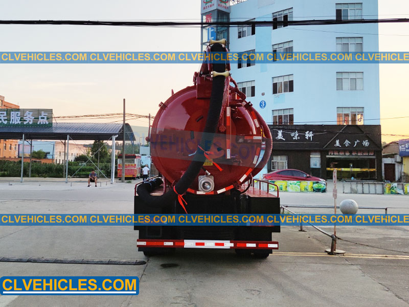 vacuum pump truck