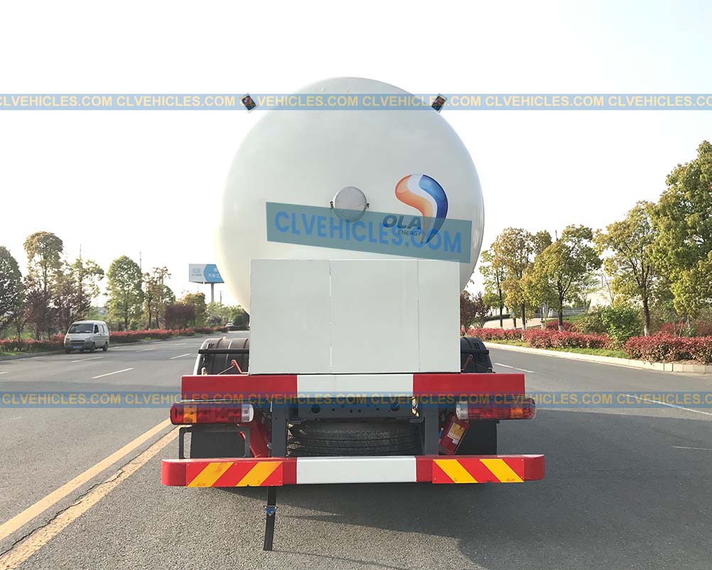 LPG dispenser truck