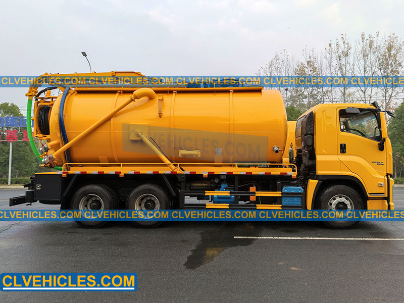 vacuum tank truck