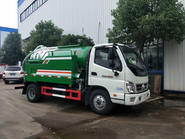 FOTON jetting truck