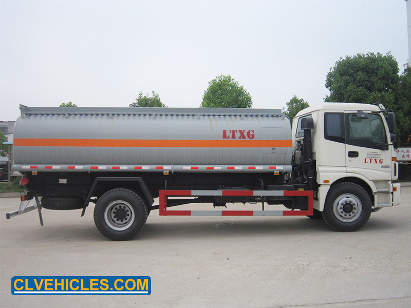 Fuel tanker truck