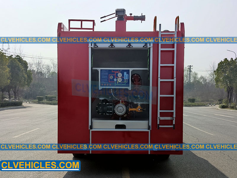 foam tank fire truck