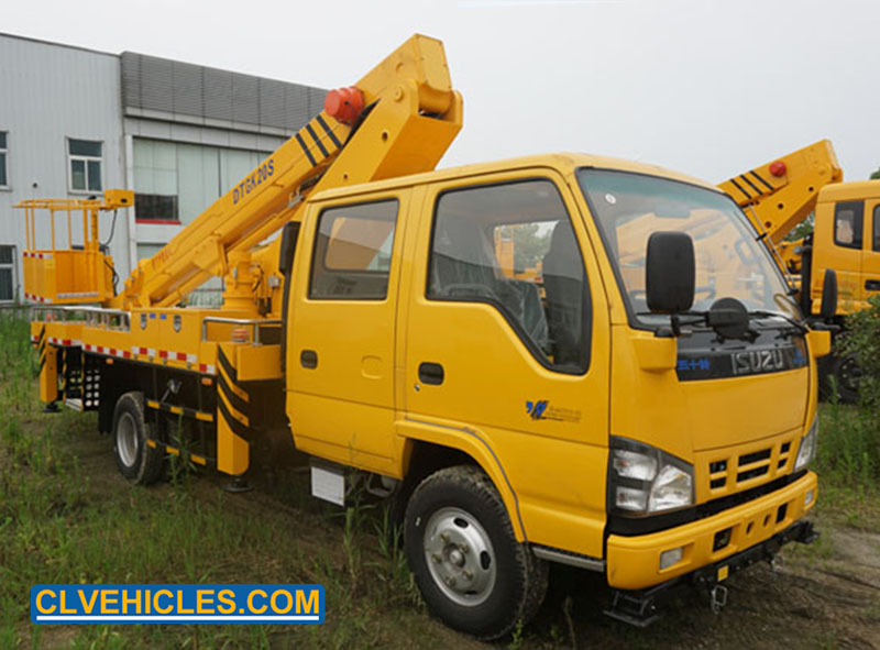 Telescopic boom aerial platform truck