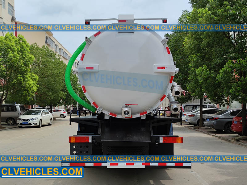 sewage tank truck