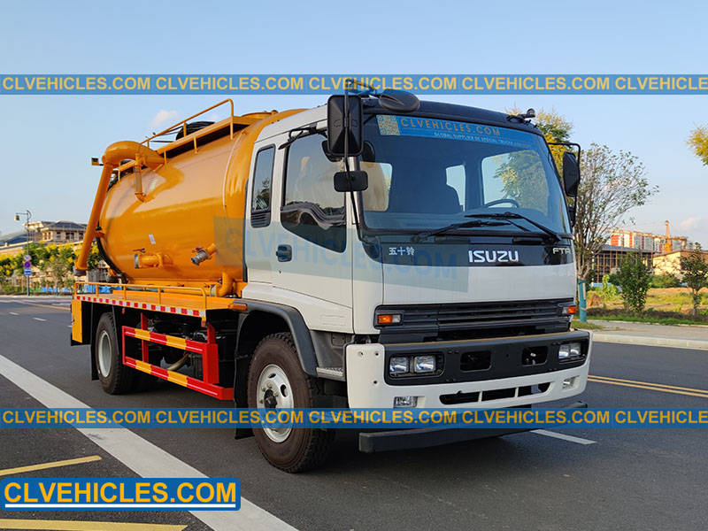 ISUZU vacuum truck