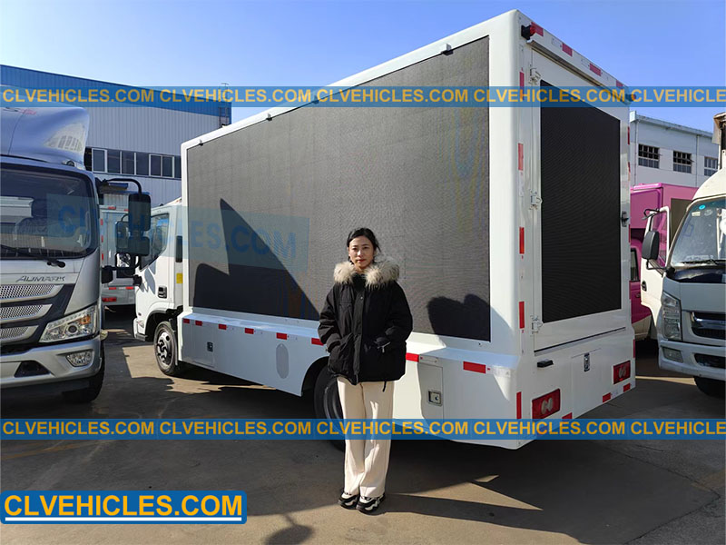 LED screen truck