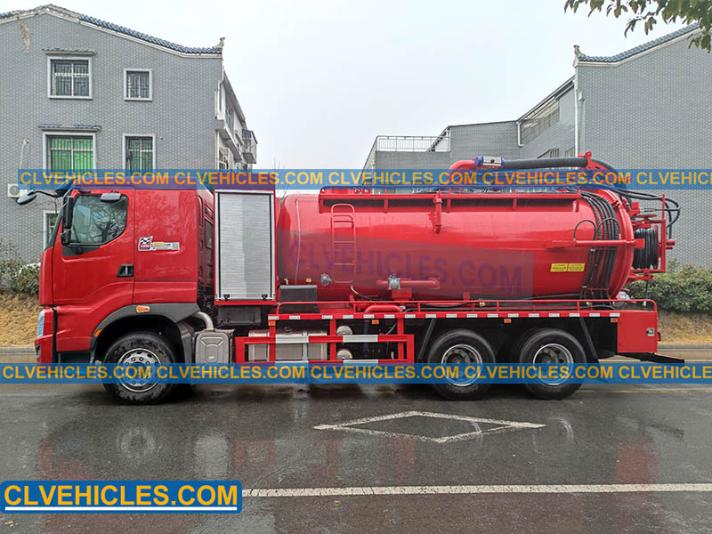 sewage suction truck