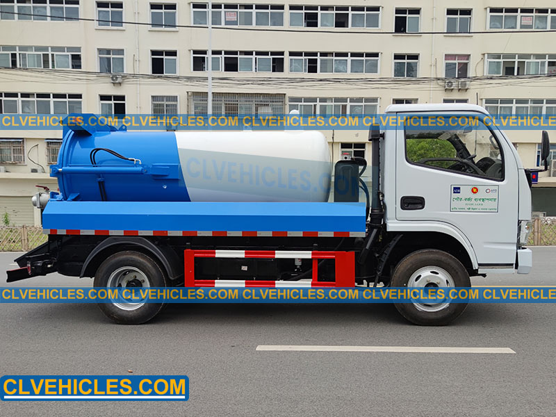sewage suction truck