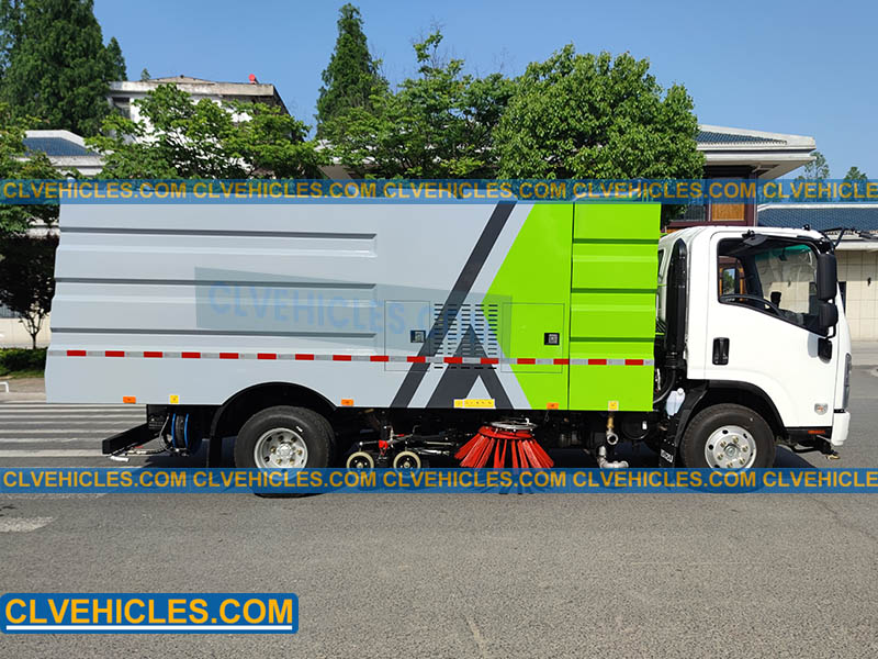 road sweeper truck
