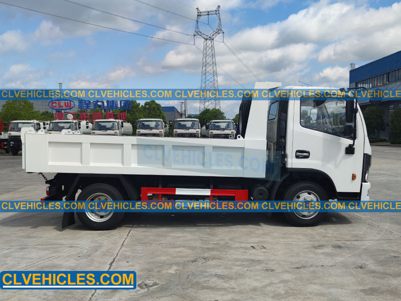 garbage dump truck
