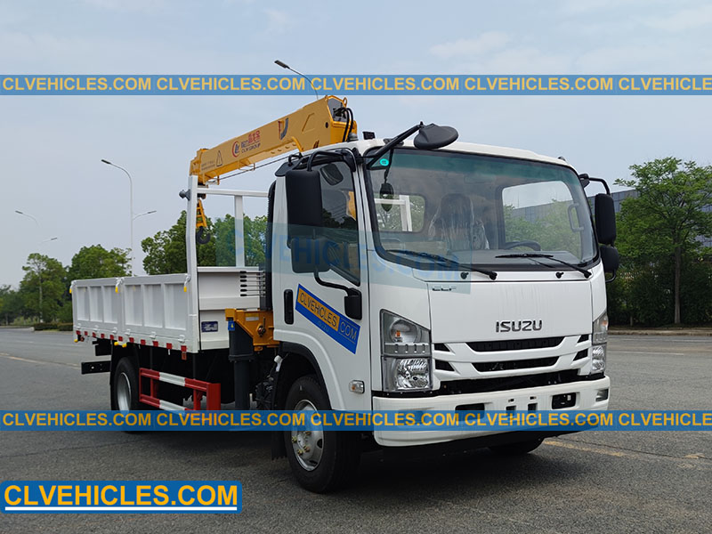 ISUZU truck with crane