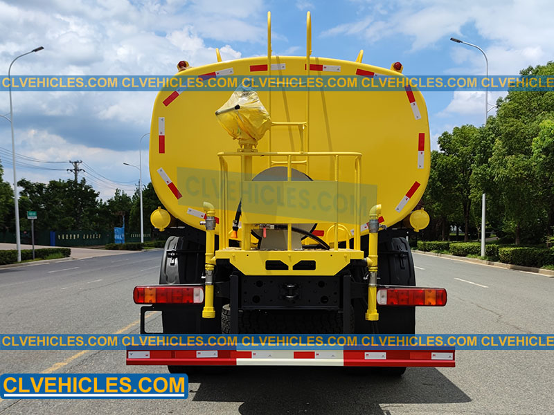 6x6 water tank truck