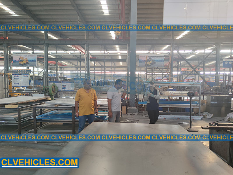aerial platform truck