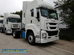 ISUZU Tractor Truck