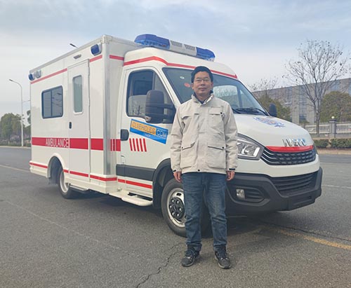 One Unit of IVECO DAILY Square Cabin Type Ambulance Ship to Nigeria