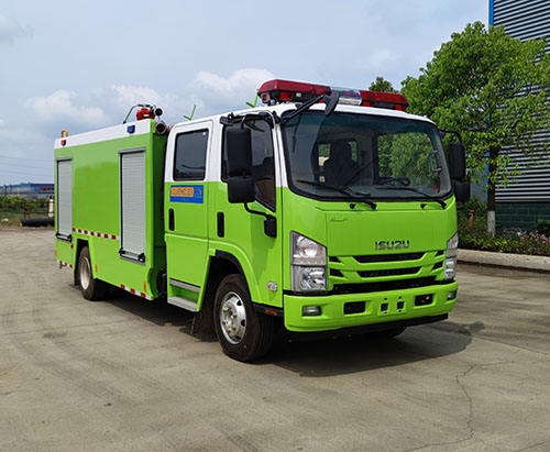 One Unit of ISUZU ELF 5000L Fire Fighting Truck Ship to Peru