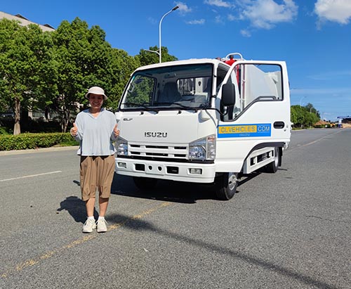 Two Units of ISUZU N-series Compactor Garbage Truck Ship to United Arab Emirates
