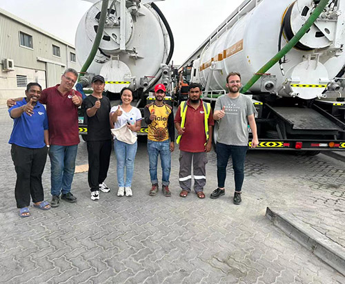 ISUZU Vacuum Tank Truck On-site Training for Customer in United Arab Emirates
