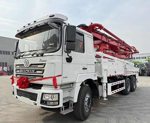 One Unit of SHACMAN RHD 38M Concrete Pump Truck Ship to Uganda