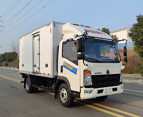 One Unit of HOWO 5ton Refrigerator Truck Ship To Nigeria