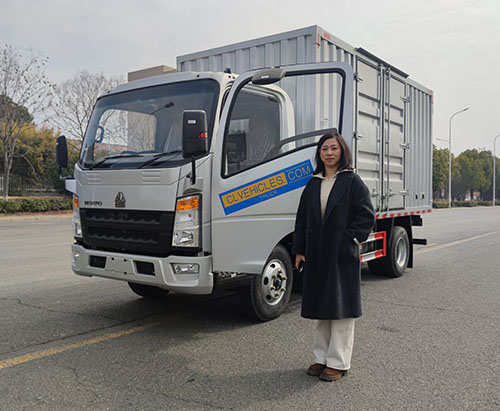 One Unit of HOWO 5ton Van Box Truck Ship to Uganda